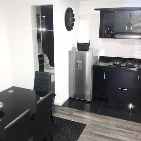 Estadio Apartamentos Меделин Екстериор снимка